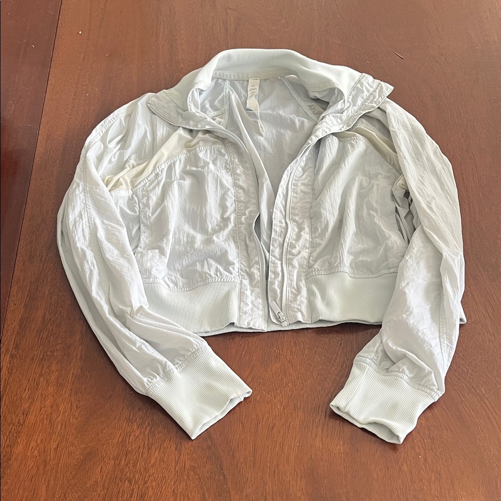 Lululemon Light Aqua Blue Women's Cropped Zip Jacket